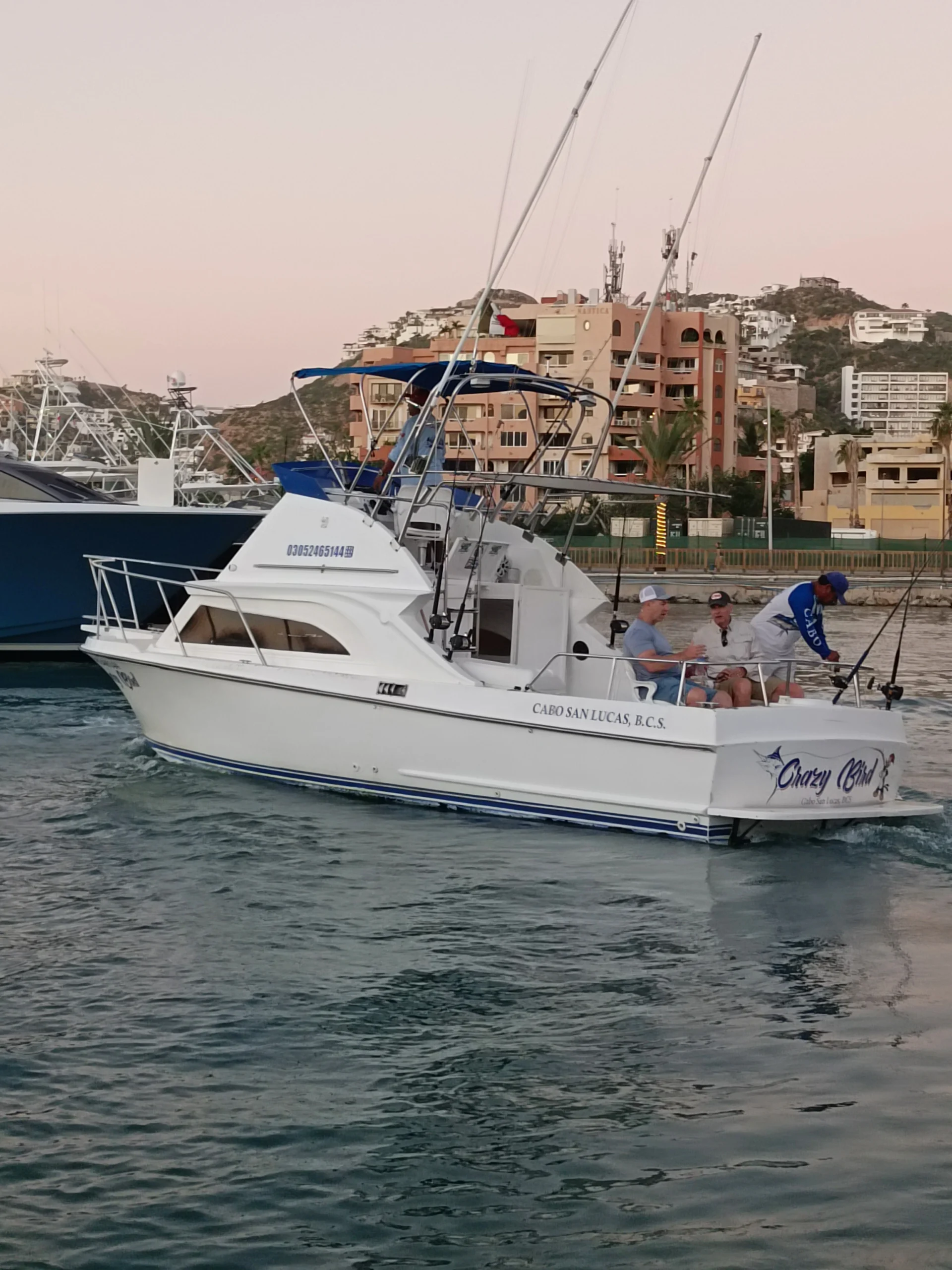 Sportfishing Charter CRAZY BIRD 28 ft. | Cabo San Lucas